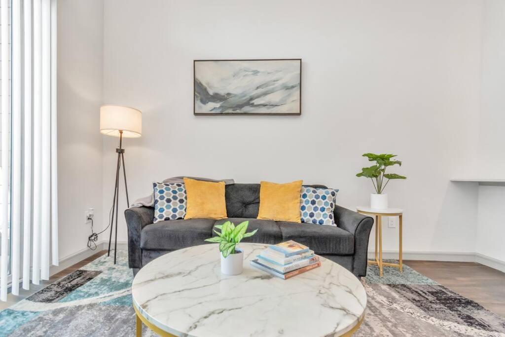 Апартаменты U3 Penthouse Houstonw Car Astros W Skyline-View Экстерьер фото